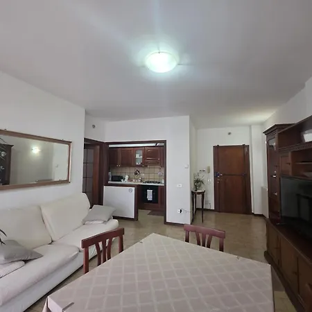 Axis Apartments Terni Essence Apartamento